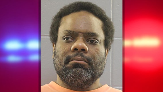 Wisconsin bomb threat against governor, man sentenced to prison