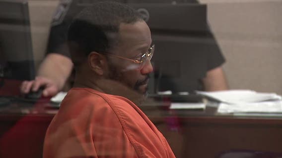 Milwaukee homicide trial; man accused of witness intimidation