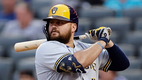 Pittsburgh Pirates sign Rowdy Tellez to 1-year deal