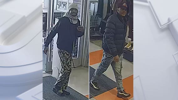 Brookfield Dick's Sporting Goods; shoplifters stole Nike products: police