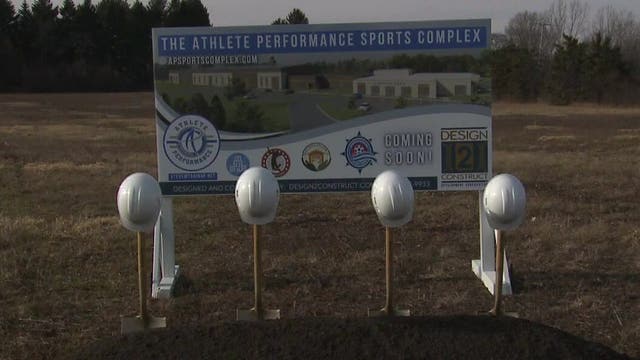 Cedarburg sports complex, indoor recreation facility breaks ground