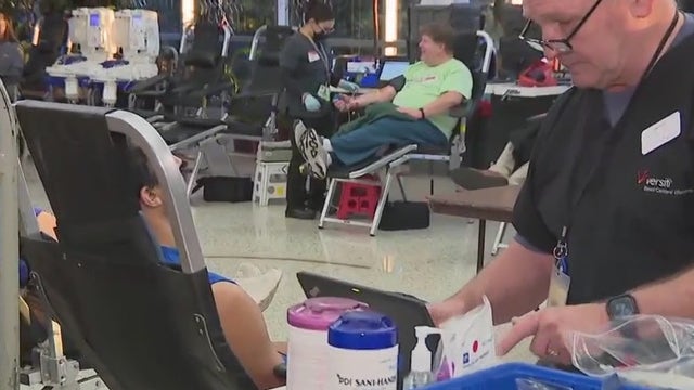 Season of Giving Blood Drive at Milwaukee County Zoo