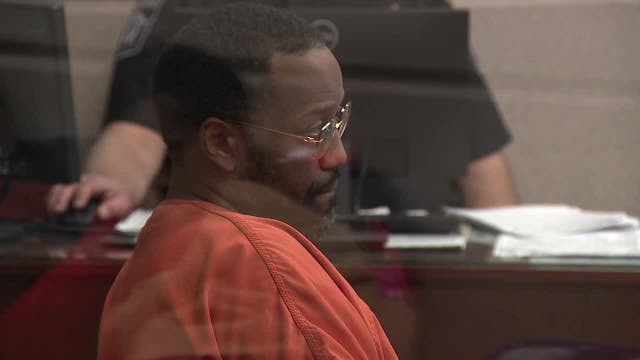 Milwaukee homicide trial; man accused of witness intimidation