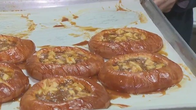 Bakehouse 23 in South Milwaukee; cakes, pastries, sandwiches