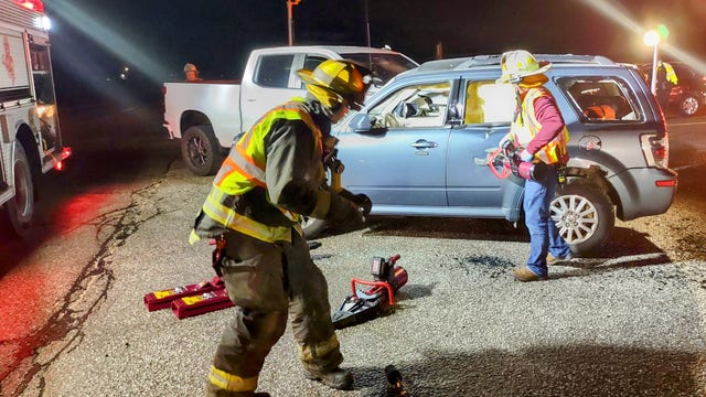 Christmas Eve crash in Racine County; 4 taken to hospital