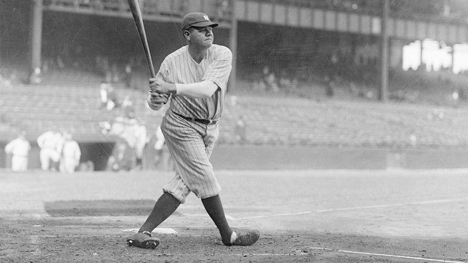 Babe Ruth 1914 Minor League Trading Card Hits Hefty 7 2m At Auction Falls Short Of Hoped For