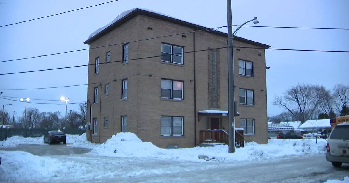 No heat in apartment, Milwaukee couple concerned | FOX6 Milwaukee