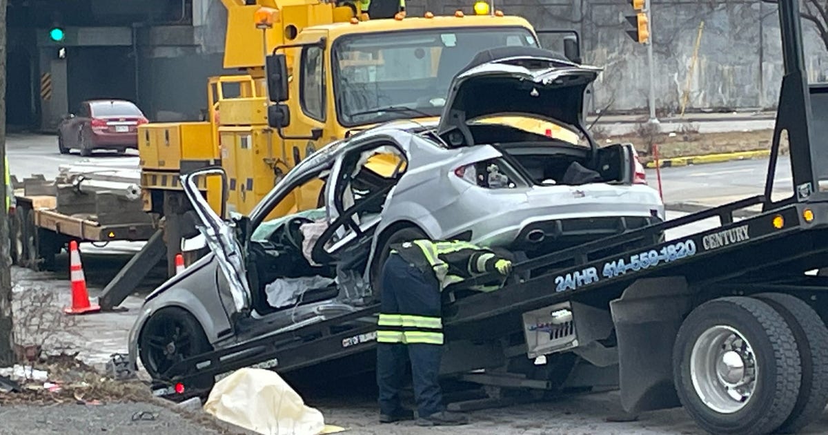Crash in Milwaukee near Fond du Lac and Locust | FOX6 Milwaukee