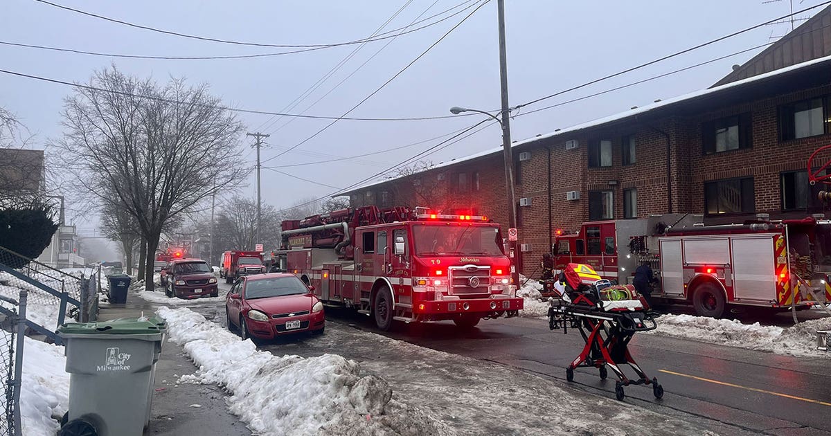 Milwaukee apartment fire; Hopkins and Locust | FOX6 Milwaukee