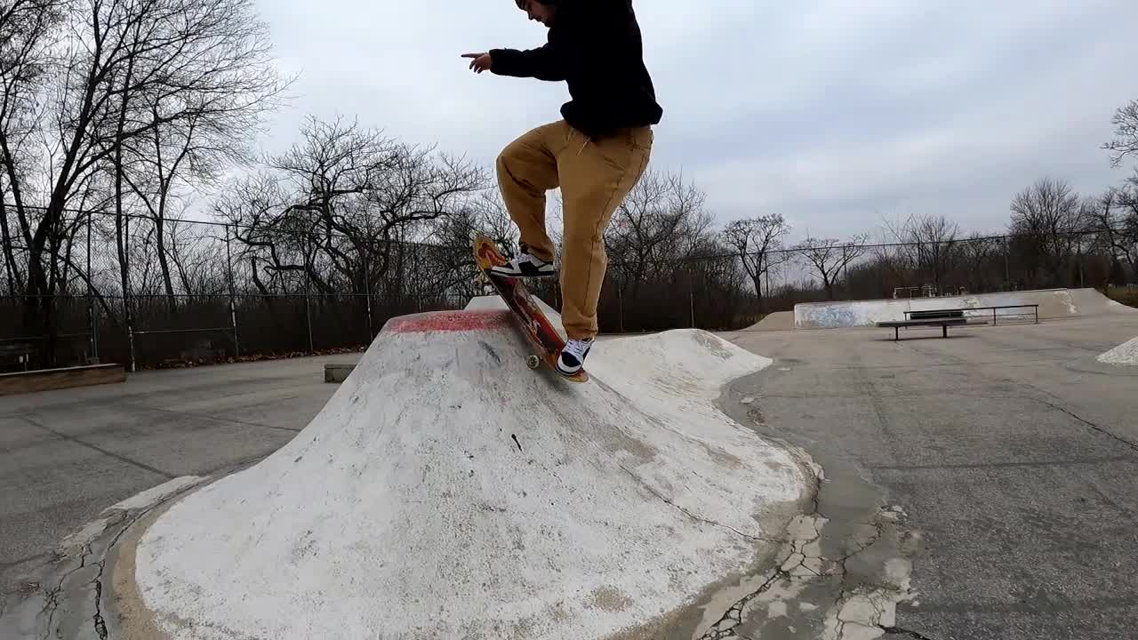 Milwaukee skatepark plans; Tony Hawk nonprofit being pitched