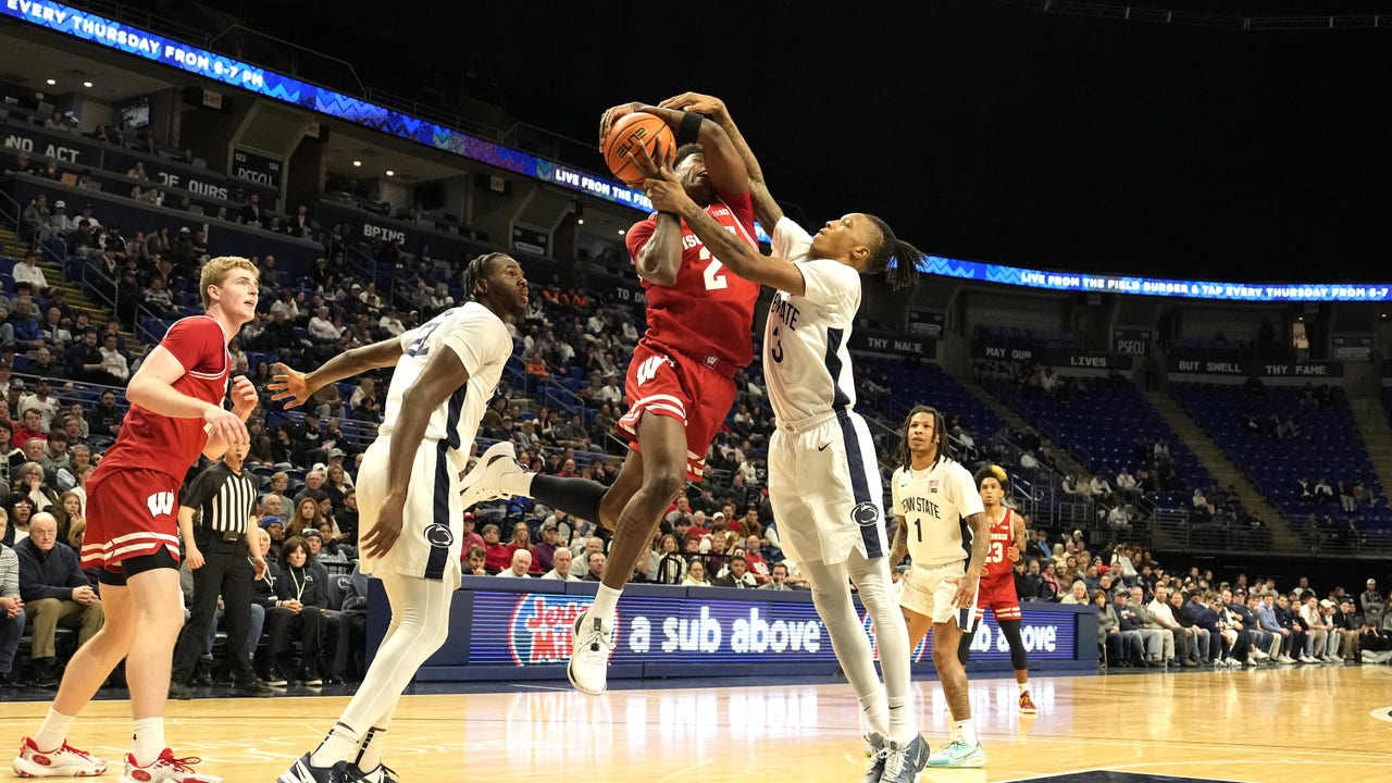 Badgers Vs. Nittany Lions Game 011624 | FOX6 Milwaukee