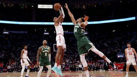 Bucks fall to Rockets, Antetokounmpo scores 48 points in loss