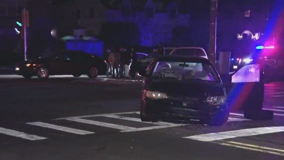 Milwaukee police chase; 2 in custody after pursuit, crash