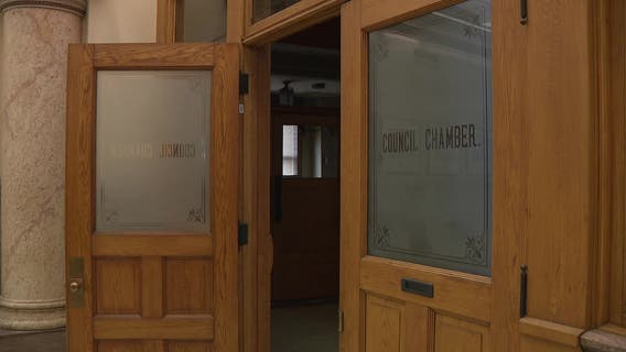 Pay raises for Milwaukee leaders; proposal pitches 15% increase