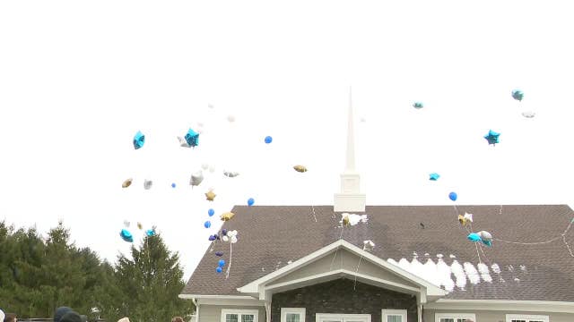 Waukesha County fatal crash; balloon release for victim