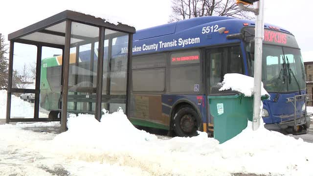 Woman slips on ice, dies in Milwaukee; cause probable hypothermia