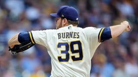 Brewers trade Corbin Burnes to Orioles for players, pick