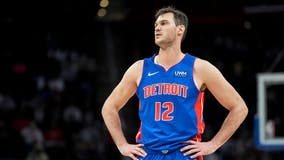 Milwaukee Bucks sign Danilo Gallinari