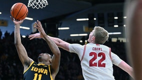 Wisconsin Badgers fall at Iowa on last-second overtime shot