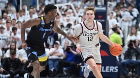 Top-ranked UConn routs Marquette, takes control of Big East