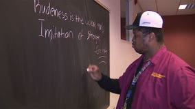 UW-Milwaukee custodian's blackboard messages inspire students