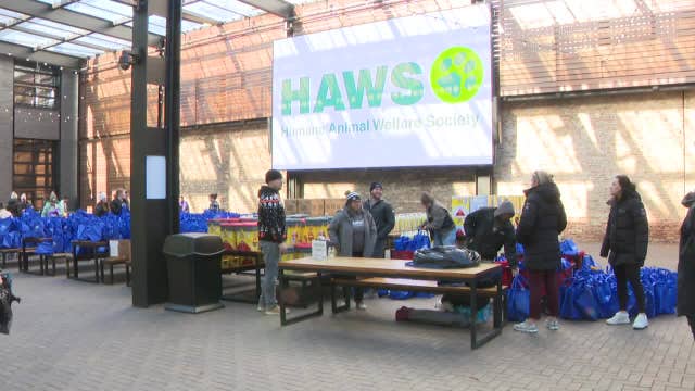 HAWS distributes free pet supplies in Milwaukee: 'Times are tough'