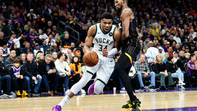 Suns push past Bucks; Booker scores 32, Durant adds 28