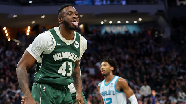 Bucks beat Hornets, Damian Lillard scores 26 points