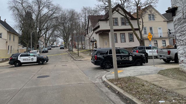 Milwaukee shooting, 8th and Harrison; crime result of robbery