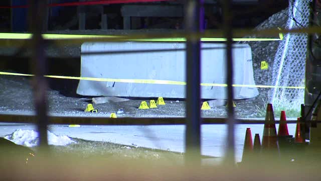 Milwaukee police shooting; man shot after firing at officers during chase