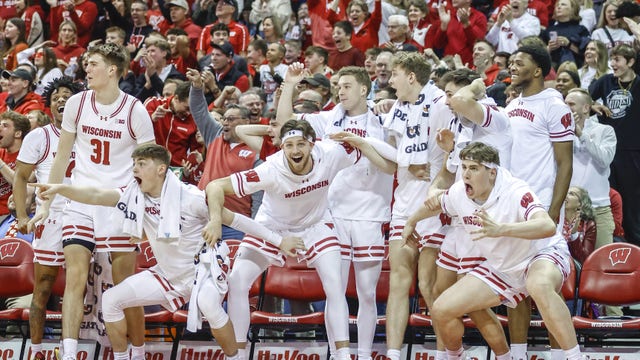 Wisconsin beats Rutgers in home finale