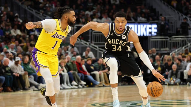 Lakers beat Bucks in 2OTs without LeBron James