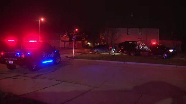 Milwaukee crash, 3 injured at Fond du Lac and Wright