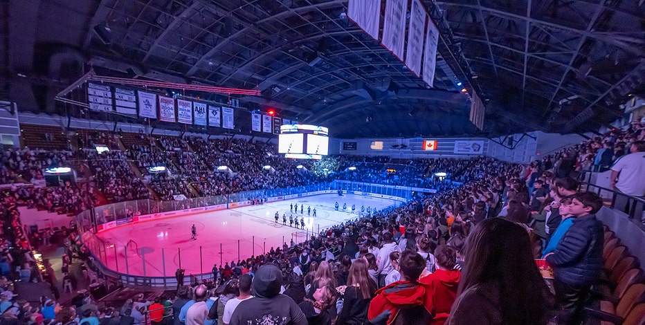 Admirals clinch Calder Cup Playoffs spot courtesy Chicago loss