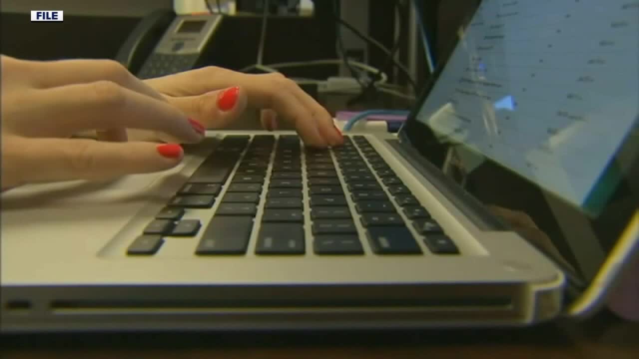 Protect yourself from cyber crimes; law enforcement shows you how - Vimarsana News