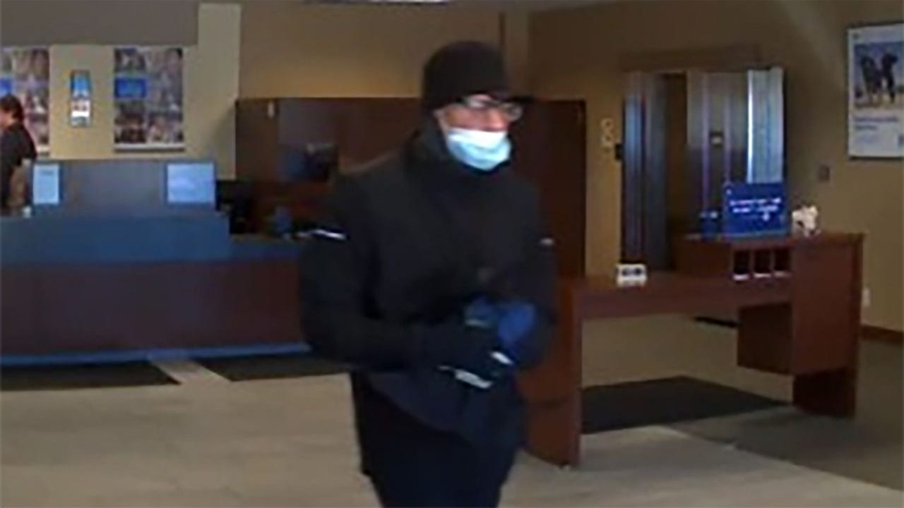 Pleasant Prairie Bank Robbery, Police Arrest Suspect | FOX6 Milwaukee