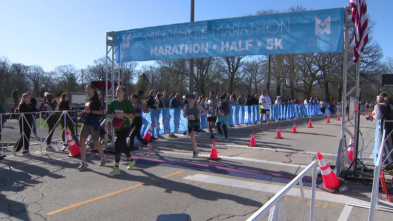 Milwaukee Marathon returns, runners cross finish line in Bay View ...