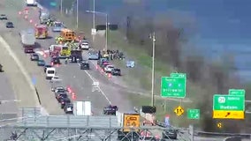 Students injured in school bus crash on I-94 in Hudson, Wisconsin