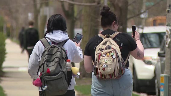 Dating app safety, tips for first dates: 'Trust your gut'