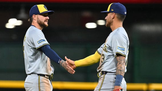 Brewers beat Reds, Christian Yelich drives in 3 runs