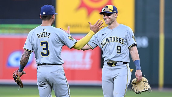 Brewers bash Orioles; Bauers, Hoskins homer in win