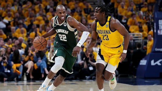 Bucks lose to Pacers, Khris Middleton's career night not enough
