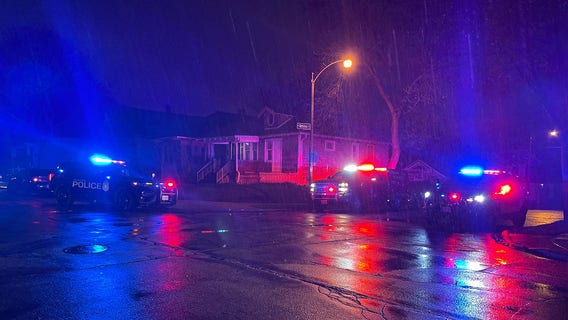 Milwaukee fire near 13th and Melvina, 1 injured