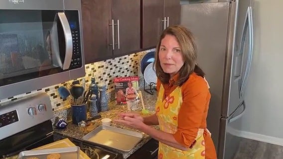 The Cooking Mom: Easy and Quick Peanut Butter Cookies