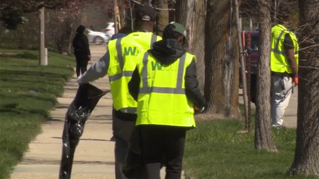 Tory Lowe Community Cleanup, Milwaukee volunteers tackle 3 areas