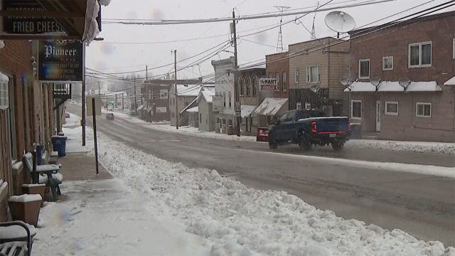 Wisconsin snow: Dodge County power outages reported