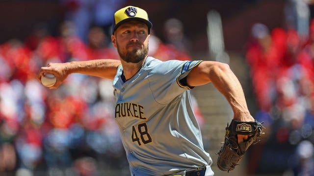 Brewers top Cardinals; 2-0, sweep series in St. Louis