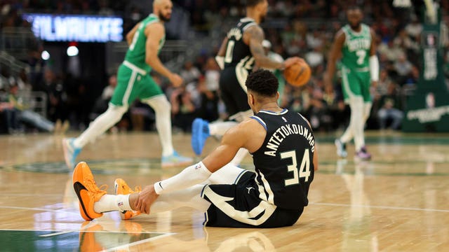 Giannis Antetokounmpo out rest of Bucks' regular season