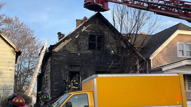 Milwaukee firefighter seriously burned heading home from hospital