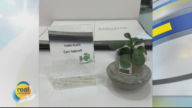 MIAD senior wins top international award